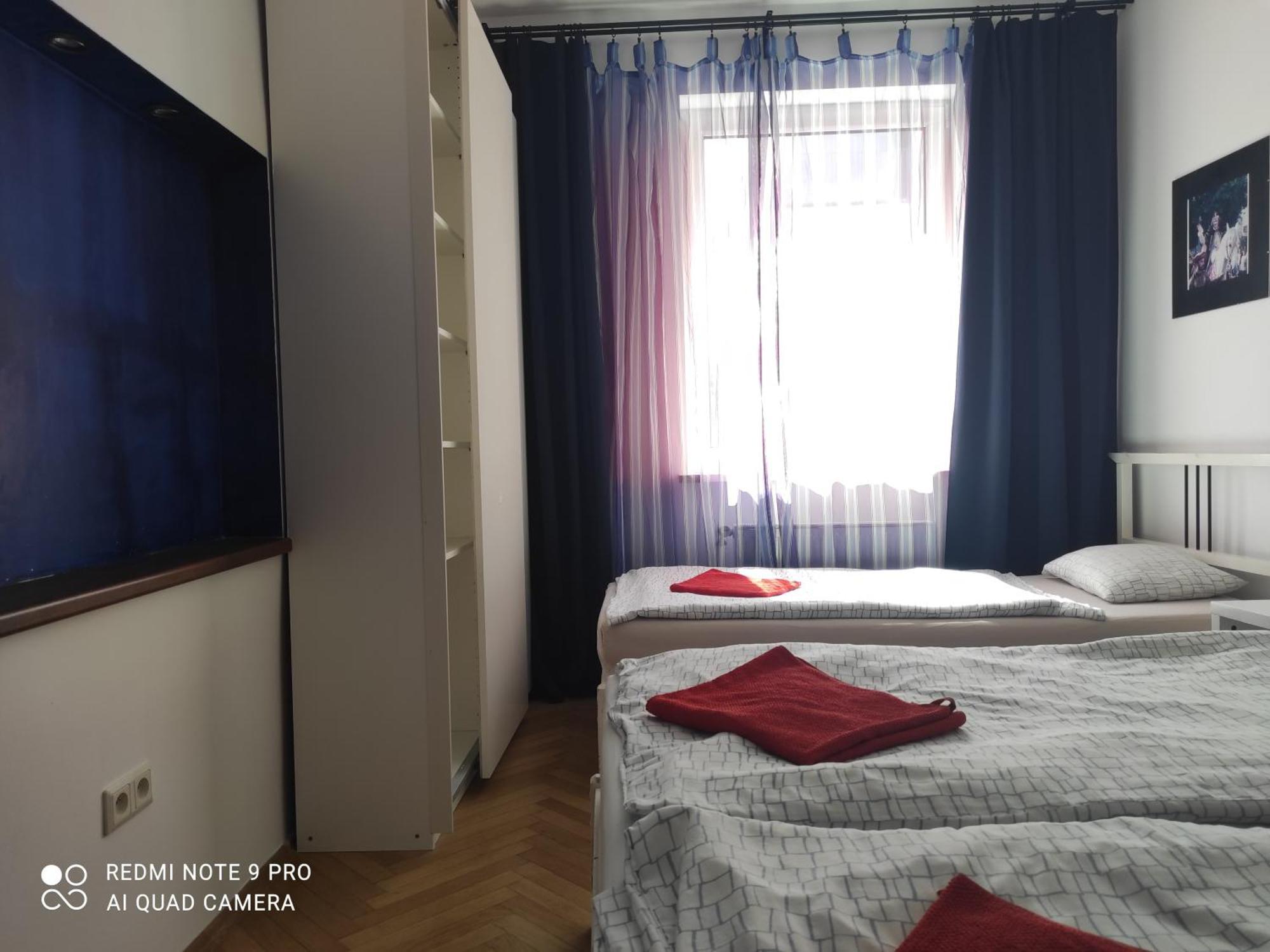Apartment Maximilian Братислава Екстер'єр фото